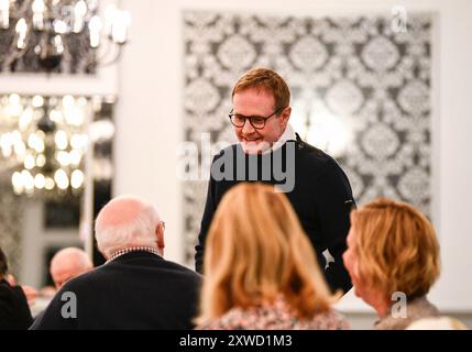 Ellon, UK. 19th Aug, 2024. Image © Licensed to Parsons Media. 19/08/2024. Ellon, United Kingdom. Tom Tugendhat Campaigning in Scotland. Tom Tugendhat MP, Conservative Party leadership hopeful, campaigning at the Ellon North East Members event. Picture by Euan Cherry/Parsons Media Credit: andrew parsons/Alamy Live News Stock Photo