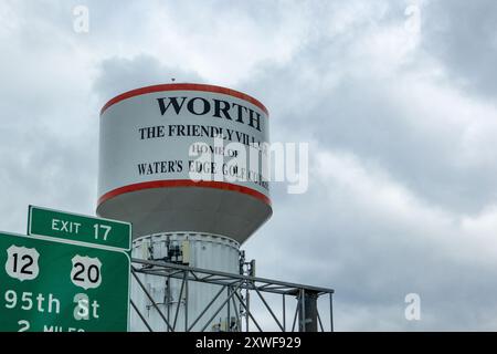 Worth water tower in Worth, Illinois, USA Stock Photo