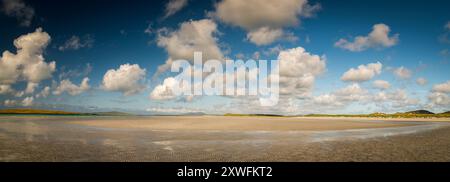 An idyllic summer HDR image of Clachan Sands beach near Port Na Long, North Uist, Outer Hebrides, Scotland. 05 August 2024 Stock Photo