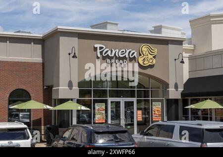 West Lafayette - August 10, 2024: Panera Bread bakery cafe. Panera is a chain of fast casual restaurants offering Free WiFi. Stock Photo