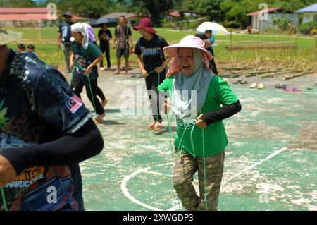 Coconut Shell Race at local community event, Bongkud, Ranau, Sabah ...