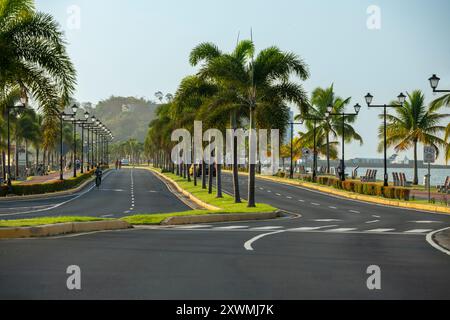 The Amador Causeway, Fuerte Amador, preferred place to practice sports in Panama City and entrance to the Panama Canal, Panama, Central America Stock Photo