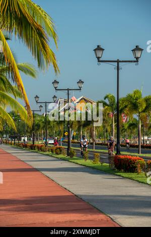 The Amador Causeway, Fuerte Amador, preferred place to practice sports in Panama City and entrance to the Panama Canal, Panama, Central America Stock Photo