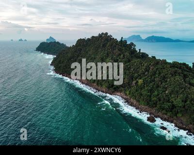 Koh Kradan island view from the west in on a wavy day of the rainy season Stock Photo