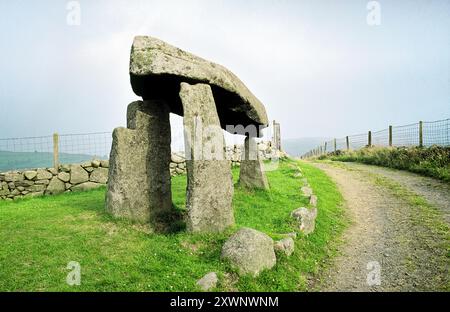 Legananny Dolmen prehistoric megalithic portal tomb cromlech near Banbridge and Castlewellan, Co. Down, Ireland. 5000 years old Stock Photo