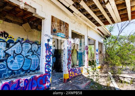 Ruins of Whiting Brothers Gas Station along Historic Route 66, San Fidel, New Mexico, USA Stock Photo