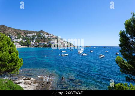 The beautiful Canyelles Petites beach (Platja Canyelles Petites), located near the town of Roses, on the Costa Brava in Catalonia, Spain. Stock Photo