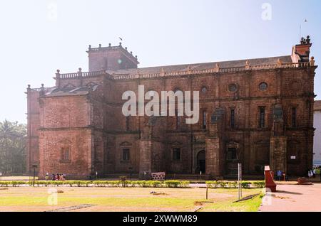 St. Francis Xavier Church or The Basilica of Bom Jesus in Goa, India is a UNESCO World Heritage site. Consecrated in 1605, it has a unique baroque arc Stock Photo