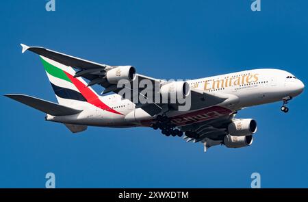 Emirates Airbus A380-861 A6-EUH overflies Windsor Great Park prior to landing at Heathrow Airport, 07/08/2024. Credit JTW Aviation Images / Alamy Stock Photo