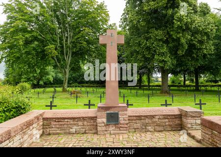 Achiet-le-Petit German Military Cemetery for the dead of the First World War Pas-de-Calais, France Stock Photo