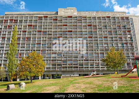 Unite d'habitation, Le Corbusier site, Firminy, Saint-Etienne, Loire department, Auvergne-Rhone-Alpes region, France, Europe Stock Photo