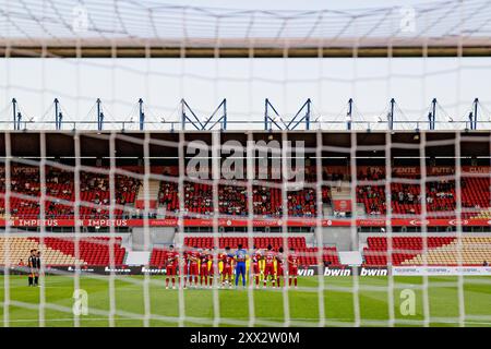 Barcelos, Portugal. 16th Aug, 2024. Both teams seen in action during Liga Portugal game between teams Gil Vicente FC and AVS at Estadio Cidade de Barcelos Gil Vicente FC won 4-2 Credit: SOPA Images Limited/Alamy Live News Stock Photo