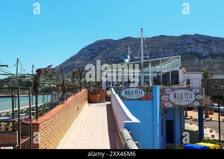 Denia in Alicante: the Mala Vita restaurant on the Puerto Deportivo Marina de Dénia Stock Photo