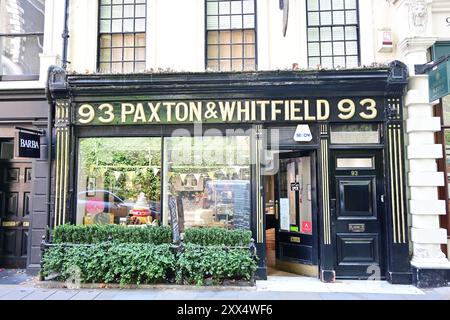 Paxton & Whitfield Cheese Shop, Jermyn Street, London Stock Photo