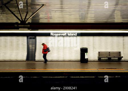 Roosevelt Island, an anacronism in New York, has been state run the last 35 years. Now, the social experiment is opening up for privatization. Stock Photo