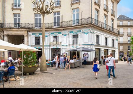 France, Loire Atlantique, Nantes, Graslin square, La Cigale brasserie designed by the architect-ceramist Emile Libaudière in 1895 in the Art Nouveau style Stock Photo