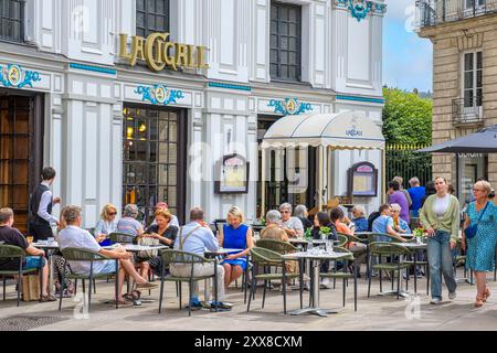 France, Loire Atlantique, Nantes, Graslin square, La Cigale brasserie designed by the architect-ceramist Emile Libaudière in 1895 in the Art Nouveau style Stock Photo
