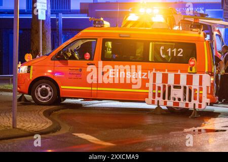 Solingen, Germany. 23rd Aug, 2024. A vehicle from the Solingen fire department is deployed. There were fatalities and injuries during an attack at the 650th anniversary celebrations of the city of Solingen. Credit: Thomas Banneyer/dpa/Alamy Live News Stock Photo