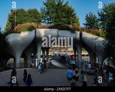 New York, New York, USA. 23rd Aug, 2024. An over pass on Little Island park at Pier 54 on the Hudson River. A small structure with nature and parks for New Yorkers to get away within the city. (Credit Image: © Bianca Otero/ZUMA Press Wire) EDITORIAL USAGE ONLY! Not for Commercial USAGE! Stock Photo