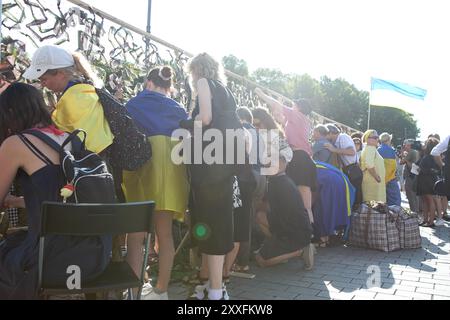 Berlin, Germany. 24st. Aug. 2024, Berlin, Germany,  Independence Day of Ukraine, Demonstration in Berlin, Brandenburger Tor,  Credit: Felix Wolf/ Alamy Live News Credit: Felix Wolf/Alamy Live News Stock Photo