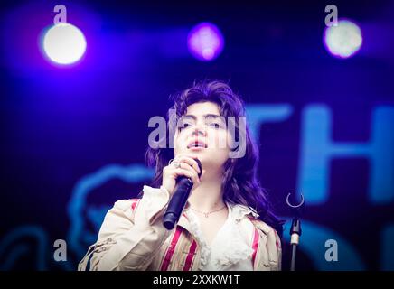 EDITORIAL USE ONLY The Last Dinner Party lead singer Abigail Morris performs during the Leeds Festival 2024 at Bramham Park in Leeds. Picture date: Sunday August 25, 2024. Stock Photo