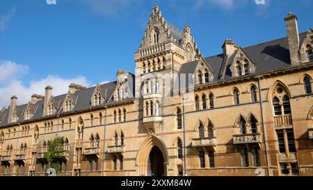 Christ Church College Meadow Building facade exterior front of building in summer in the city of Oxford Oxfordshire England UK  KATHY DEWITT Stock Photo