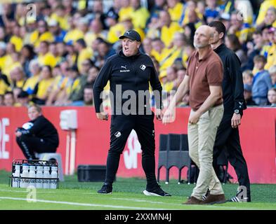 Randers FC's head coach Rasmus Bertelsen during the Superliga match ...