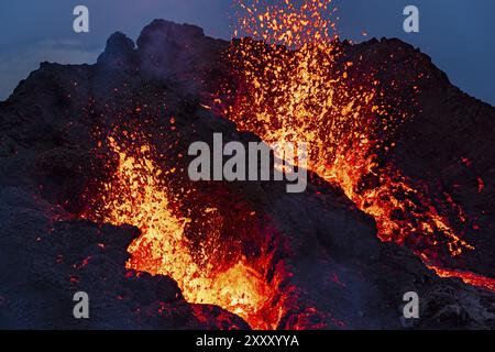 Closeup of Fagradalsfjall volcanic eruption at night in Reykjanes peninsula around 40 kilometres from Reykjavik, Iceland, Europe Stock Photo