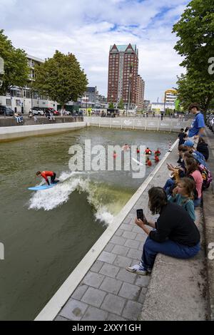 Surfing facility in the city centre of Rotterdam, Rif010, supposedly the world's first wave facility for surfers in a city, in the Steigersgracht, a 1 Stock Photo