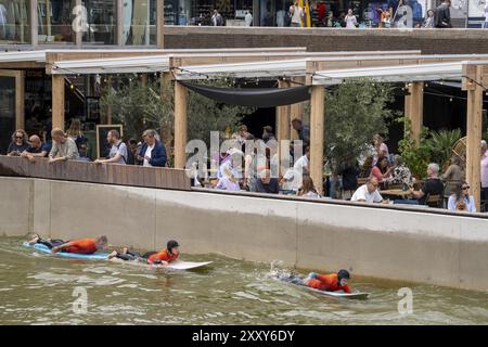 Surfing facility in the city centre of Rotterdam, Rif010, supposedly the world's first wave facility for surfers in a city, in the Steigersgracht, a 1 Stock Photo