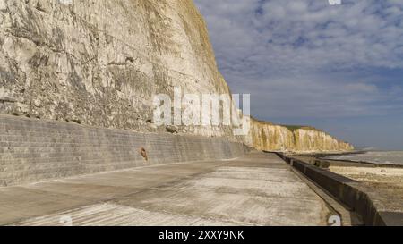 Chalk cliffs and coastline at Friars Bay in Peacehaven, near Brighton, East Sussex, England, UK Stock Photo