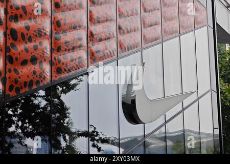 Nike shanghai opening times best sale