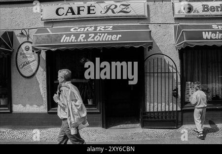 Germany, Berlin, 26 June 1991, Cafe RZ, (owned by R. Zoellner), in Grosse Hamburger Strasse, Europe Stock Photo