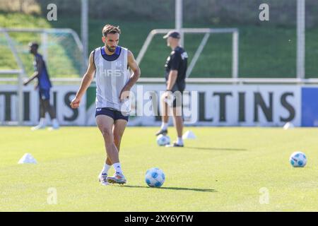 Gelsenkirchen, Deutschland. 28th Aug, 2024. 28.08.2024, Fussball, Saison 2024/2025, 2. Bundesliga, Training FC Schalke 04, Kenan Karaman (FC Schalke 04) Foto: Tim Rehbein/RHR-FOTO/dpa/Alamy Live News Stock Photo