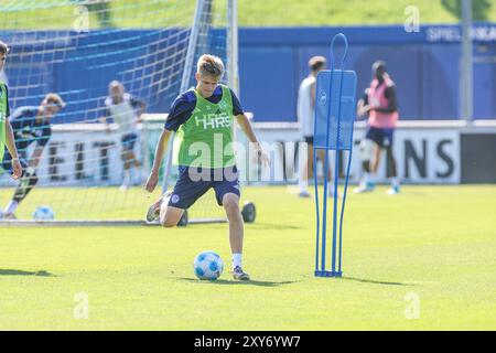 Gelsenkirchen, Deutschland. 28th Aug, 2024. 28.08.2024, Fussball, Saison 2024/2025, 2. Bundesliga, Training FC Schalke 04, Martin Wasinski (FC Schalke 04) Foto: Tim Rehbein/RHR-FOTO/dpa/Alamy Live News Stock Photo