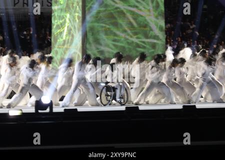 Paris, France. 28th Aug, 2024. Artists perform at the opening ceremony of the 2024 Summer Paralympic Games in Paris, France on Wednesday 28 August 2024. The 17th Paralympics are taking place from 28 August to 8 September 2024 in Paris. BELGA PHOTO VIRGINIE LEFOUR Credit: Belga News Agency/Alamy Live News Stock Photo