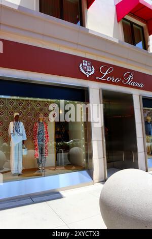 Beverly Hills, California: LORO PIANA fashion store on Rodeo Drive, Beverly Hills Stock Photo