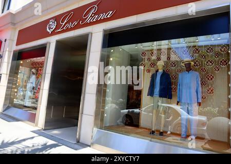 Beverly Hills, California: LORO PIANA fashion store on Rodeo Drive, Beverly Hills Stock Photo