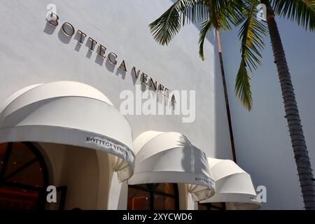 Beverly Hills California BOTTEGA VENETA fashion store on Rodeo Drive Beverly Hills Stock Photo Alamy