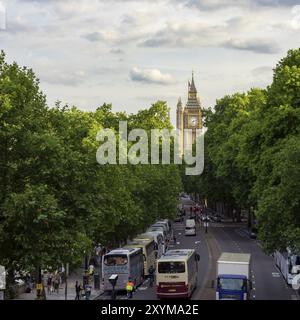 View along the Embankment towards Big Ben and the Houses of Parliament Stock Photo