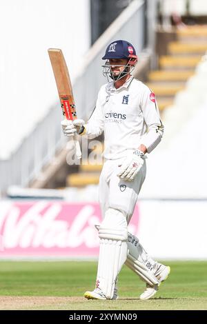 Birmingham, UK. 30th Aug, 2024. #30, Ed Barnard of Warwickshire celebrates his half century during the Vitality County Championship Division One match between Warwickshire CCC and Kent CCC at Edgbaston Cricket Ground, Birmingham, England on 30 August 2024. Photo by Stuart Leggett. Editorial use only, license required for commercial use. No use in betting, games or a single club/league/player publications. Credit: UK Sports Pics Ltd/Alamy Live News Stock Photo