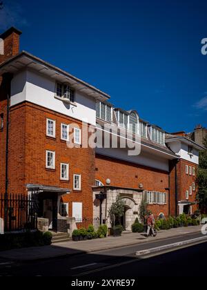 Mary Ward House Conference & Exhibition Centre in Tavistock Place, Bloomsbury London. Built 1898 architects Dunbar Smith and Cecil Brewer. Stock Photo