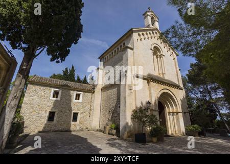 Oratori de Crestatx, Siglo XIII, Sa Pobla, ruta cultural de los santuarios, ermitas y oratorios de Mallorca, balearic islands, spain Stock Photo