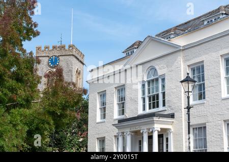 View of Ringwood, a market town in Hampshire, England, UK, with St Peters and St Pauls Church tower and The Old Bank House Stock Photo