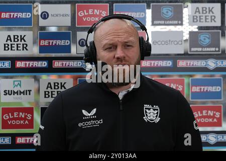 Hull, UK. 31st Aug, 2024. The MKM Stadium, West Park, Hull, Humberside, East Yorkshire, 31st August 2024. Betfred Super League Hull FC vs Castleford Tigers Simon Grix (Head Coach) of Hull FC Credit: Touchlinepics/Alamy Live News Stock Photo