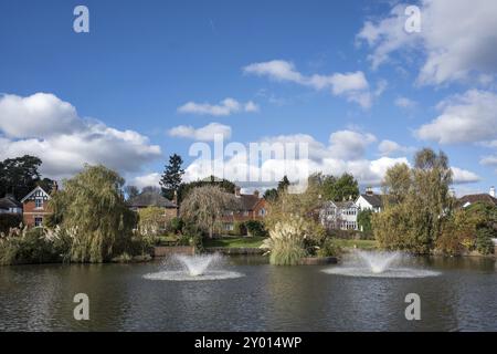 LINDFIELD, WEST SUSSEX/UK -OCTOBER 29 : View of the pond in Lindfield West Sussex on October 29, 2018 Stock Photo