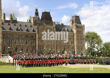 Ottawa, Canada, August 08, 2008: changing of the guard in front of the Parliament of Canada on Parliament Hill in Ottawa, Canada. A lot of tourist att Stock Photo