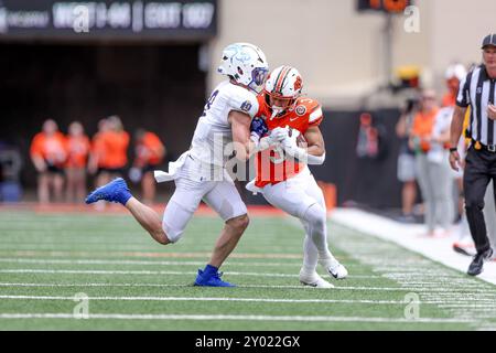 August 31, 2024: Oklahoma State Cowboys running back Sesi Vailahi (3) during a football game between the South Dakota State University Jackrabbits and the Oklahoma State Cowboys at Boone Pickens Stadium in Stillwater, OK. Gray Siegel/CSM Stock Photo