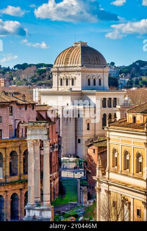 View of the Great Synagogue and the Teatro di Marcello, Rome, Italy Stock Photo