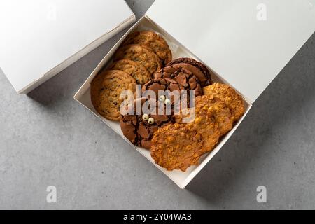 Oreo, cake, bottle, rotos, carrot, cereal, cookie, chocolate, wine, chocolate chip, Stock Photo
